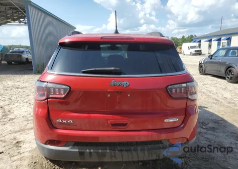 2018 Jeep Compass Latitude from USA, damaged, VIN 3C4NJDBB5JT135097